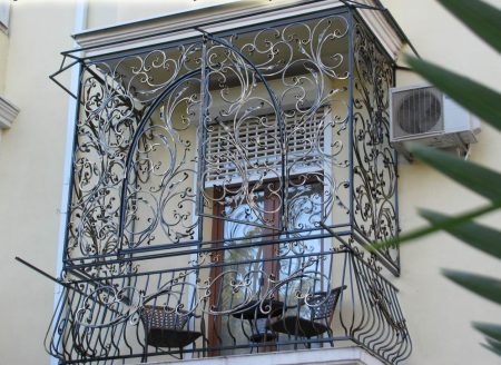 Решетки на балкон и лоджию. Цена с установкой в Одессе
